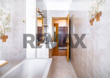 Bagno - Three-room apartment Via Roma
 
26/a, Limbiate - photo 13