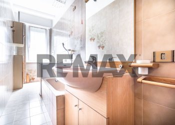 Bagno - Three-room apartment Via Roma
 
26/a, Limbiate - photo 16