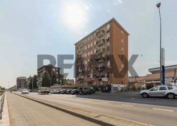 Edificio all\'aperto - Trilocale via padova
 
320, Milano - foto 12