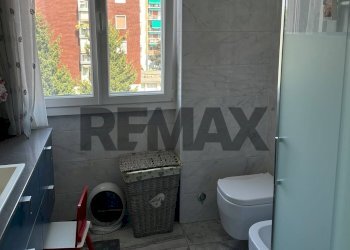 Bagno - Trilocale via padova
 
320, Milano - foto 18