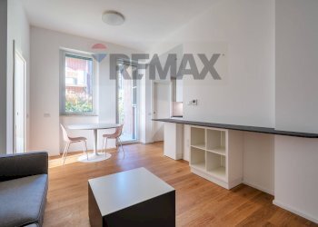 Sala da pranzo - Bilocale Via Orio Vergani
 
13, Milano - foto 4