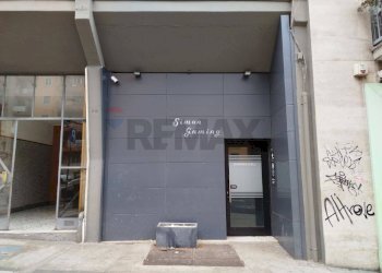 Edificio all\'aperto - Locale Commerciale Viale Unita' D'italia
47, Bari - foto 10