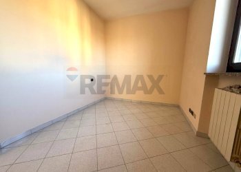 Stanza vuota - Three-room apartment Via Monte Cengio
7, Varese - photo 18