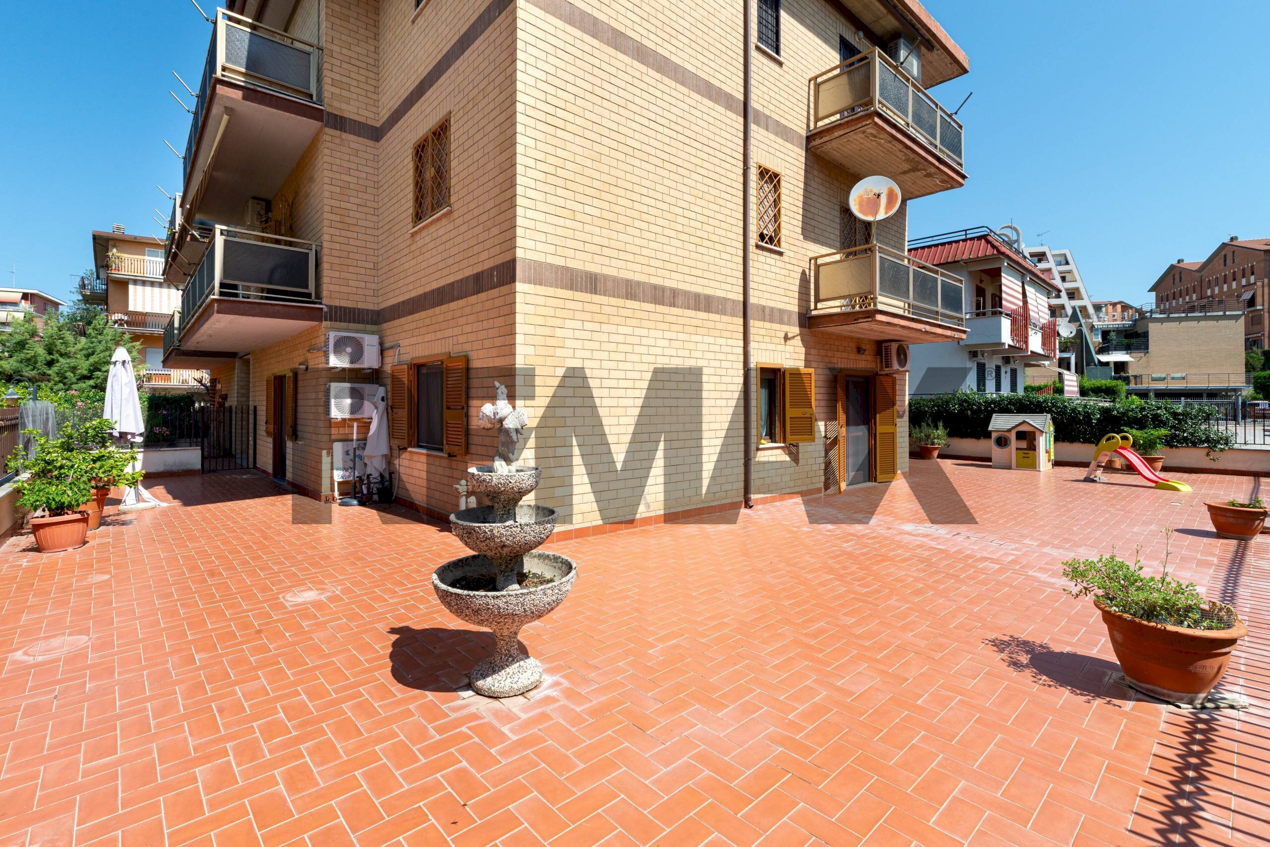 Terrazza - Four-room apartment Via Nazario Palmioli
 
8, Monterotondo - photo 1