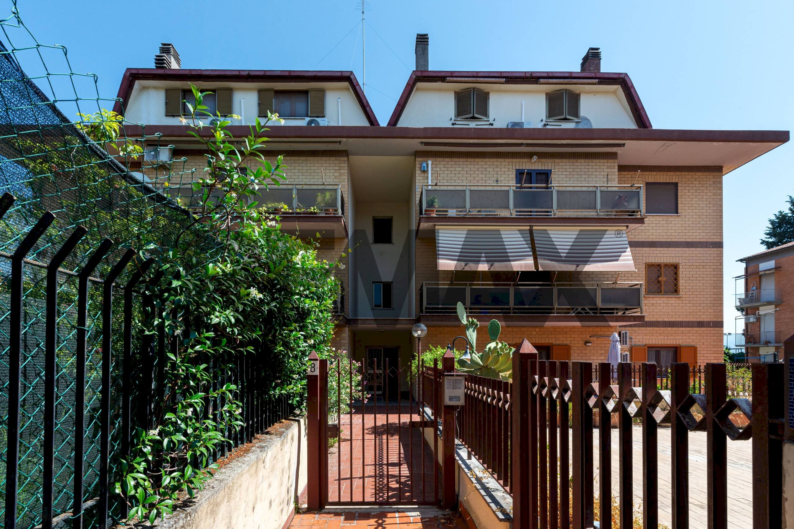 Edificio all\'aperto - Four-room apartment Via Nazario Palmioli
 
8, Monterotondo - photo 3