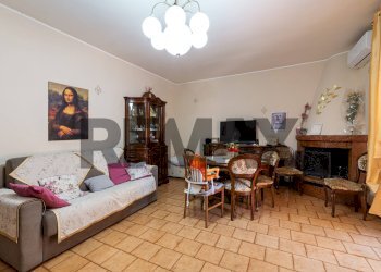 Sala da pranzo - Four-room apartment Via Nazario Palmioli
 
8, Monterotondo - photo 5