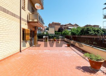 Terrazza - Four-room apartment Via Nazario Palmioli
 
8, Monterotondo - photo 15