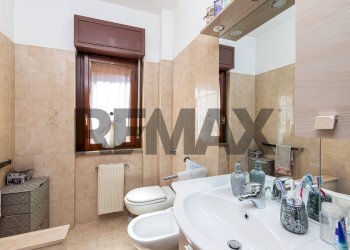 Bagno - Four-room apartment Via Nazario Palmioli
 
8, Monterotondo - photo 27