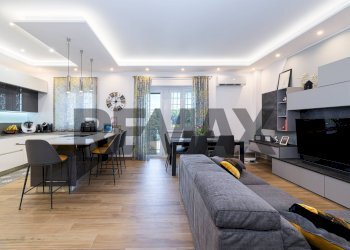 Sala da pranzo - Three-room apartment Via XX Settembre
 
29, Monterotondo - photo 1