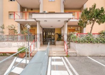 Edificio all\'aperto - Quadrilocale Via Alberto Rallo
 
5, Palermo - foto 13