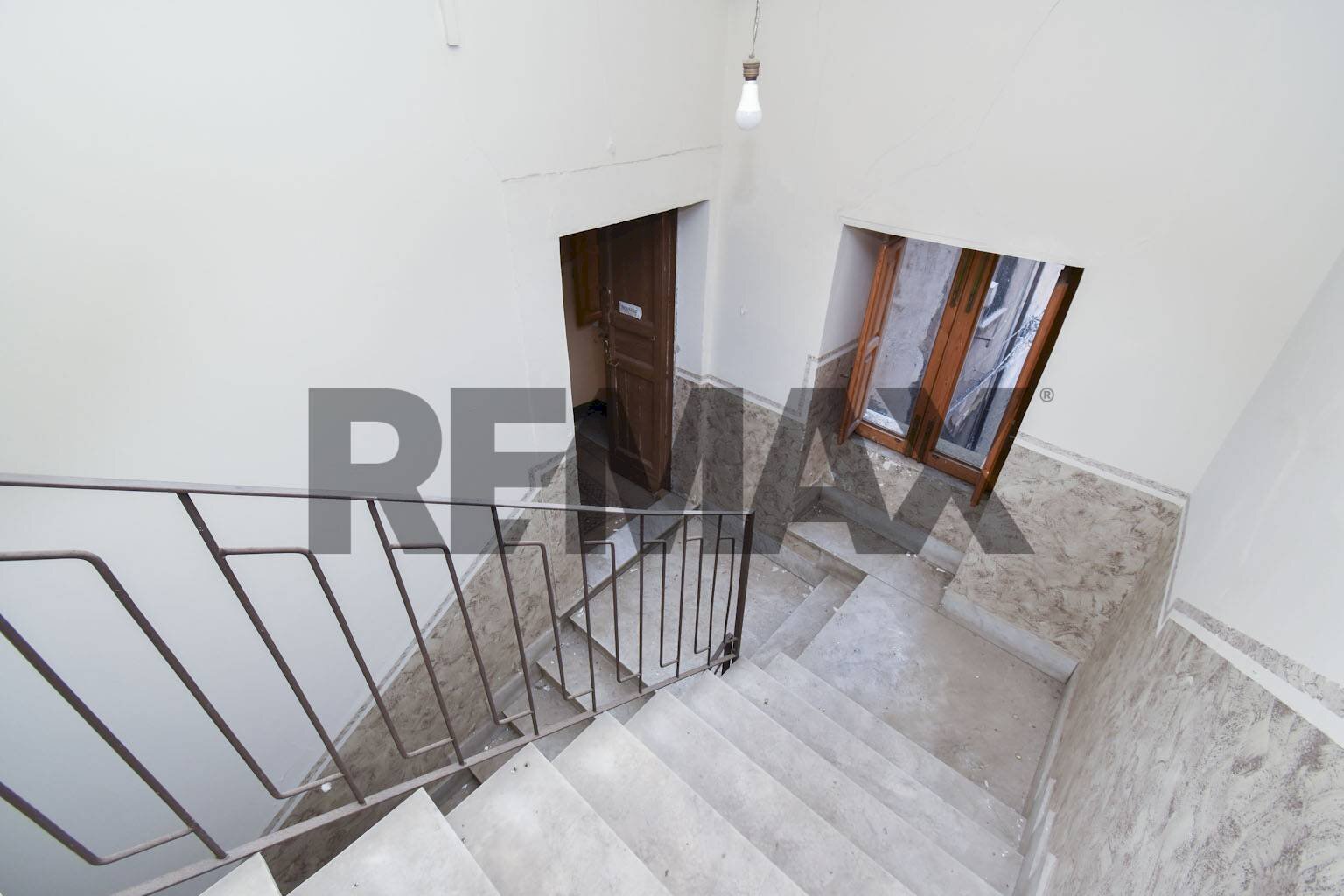 Scale - Casa indipendente Via Greco
4, Adrano - foto 2