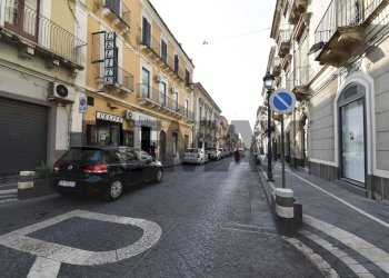 Edificio all\'aperto - Casa indipendente Via Greco
 
4, Adrano - foto 15