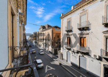 Edificio all\'aperto - Casa indipendente Via Greco
 
4, Adrano - foto 28