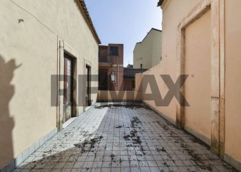 Terrazza - Casa indipendente Via Greco
 
4, Adrano - foto 40