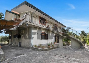 Casa all\'aperto - Casa semi indipendente Via Paternò
 
333, Ragalna - foto 2