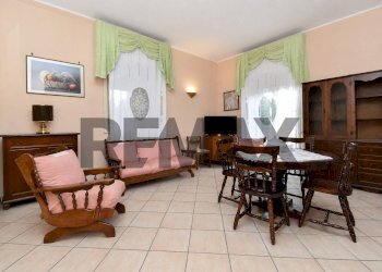 Sala da pranzo - Casa semi indipendente Via Paternò
 
333, Ragalna - foto 47