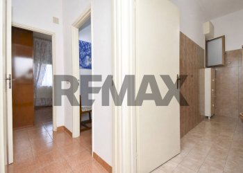 Hall / corridoio - Casa semi indipendente Via Paternò
 
333, Ragalna - foto 7