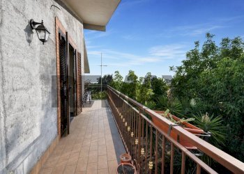 Balcone - Casa semi indipendente Via Paternò
 
333, Ragalna - foto 56