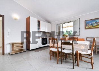 Sala da pranzo - Casa semi indipendente Via Paternò
 
333, Ragalna - foto 14