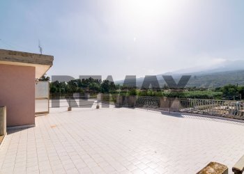 Terrazza - Three-room apartment Via Torrente Vallonazzo
 
1/B, Mascali - photo 2