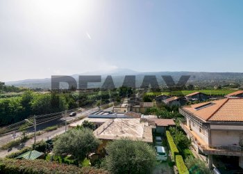 Edificio all\'aperto - Three-room apartment Via Torrente Vallonazzo
 
1/B, Mascali - photo 3