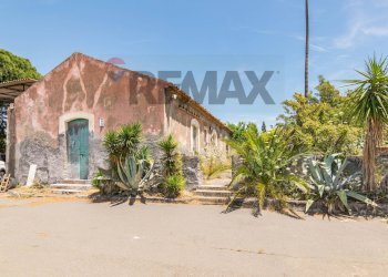 Casa all\'aperto - Terreno edificabile Via San Francesco Alla Rena
 
11, Catania - foto 3