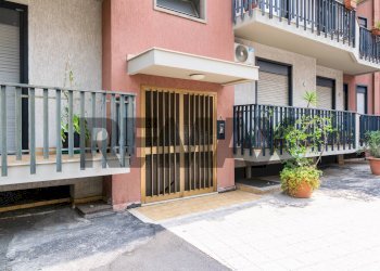Edificio all\'aperto - Quadrilocale Via Pietro dell'Ova
396, Tremestieri Etneo - foto 3