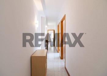 Hall / corridoio - Quadrilocale Via Pietro dell'Ova
396, Tremestieri Etneo - foto 6