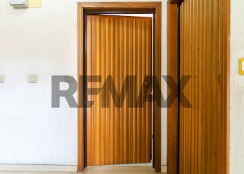 Hall / corridoio - Quadrilocale Via Pietro dell'Ova
396, Tremestieri Etneo - foto 10