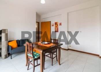 Sala da pranzo - Quadrilocale Via Pietro dell'Ova
396, Tremestieri Etneo - foto 12