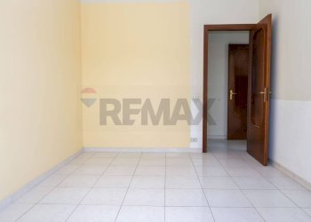 Stanza vuota - Appartamento Via delle Medaglie d'oro
 
70, Catania - foto 3