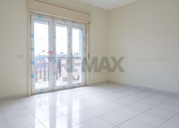 Stanza vuota - Appartamento Via delle Medaglie d'oro
 
70, Catania - foto 5