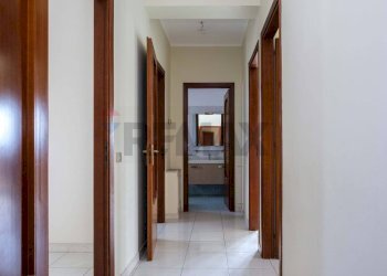 Hall / corridoio - Appartamento Via delle Medaglie d'oro
 
70, Catania - foto 9
