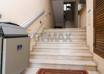 Scale - Appartamento Via delle Medaglie d'oro
 
70, Catania - foto 18