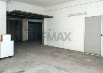 Stanza vuota - Appartamento Via delle Medaglie d'oro
 
70, Catania - foto 20