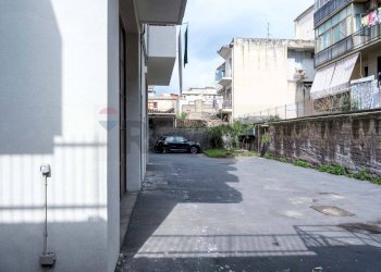Edificio all\'aperto - Appartamento Via delle Medaglie d'oro
 
70, Catania - foto 25