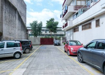 Edificio all\'aperto - Appartamento Via delle Medaglie d'oro
 
70, Catania - foto 26