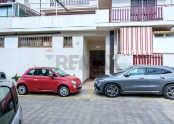 Edificio all\'aperto - Appartamento Via delle Medaglie d'oro
 
70, Catania - foto 29