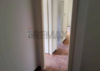 Hall / corridoio - Appartamento Viale Angelo Vasta
 
4, Catania - foto 49