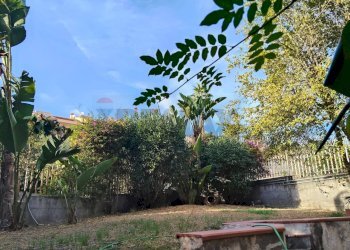 Giardino - Appartamento Viale Angelo Vasta
 
4, Catania - foto 4