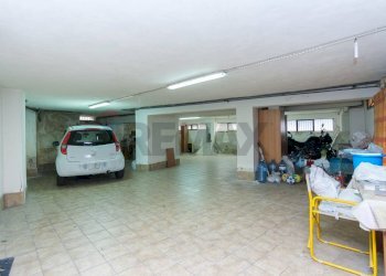 Parcheggio - Box Via Calatabiano
 
20/F, Catania - foto 18