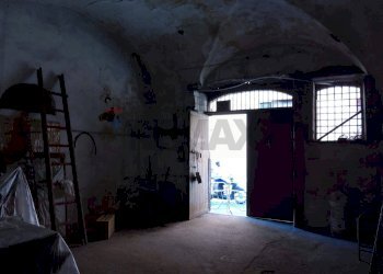 Parcheggio - Casa indipendente Via Delle Calcare
 
161, Catania - foto 9