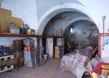 Scale - Casa indipendente Via Delle Calcare
 
161, Catania - foto 12