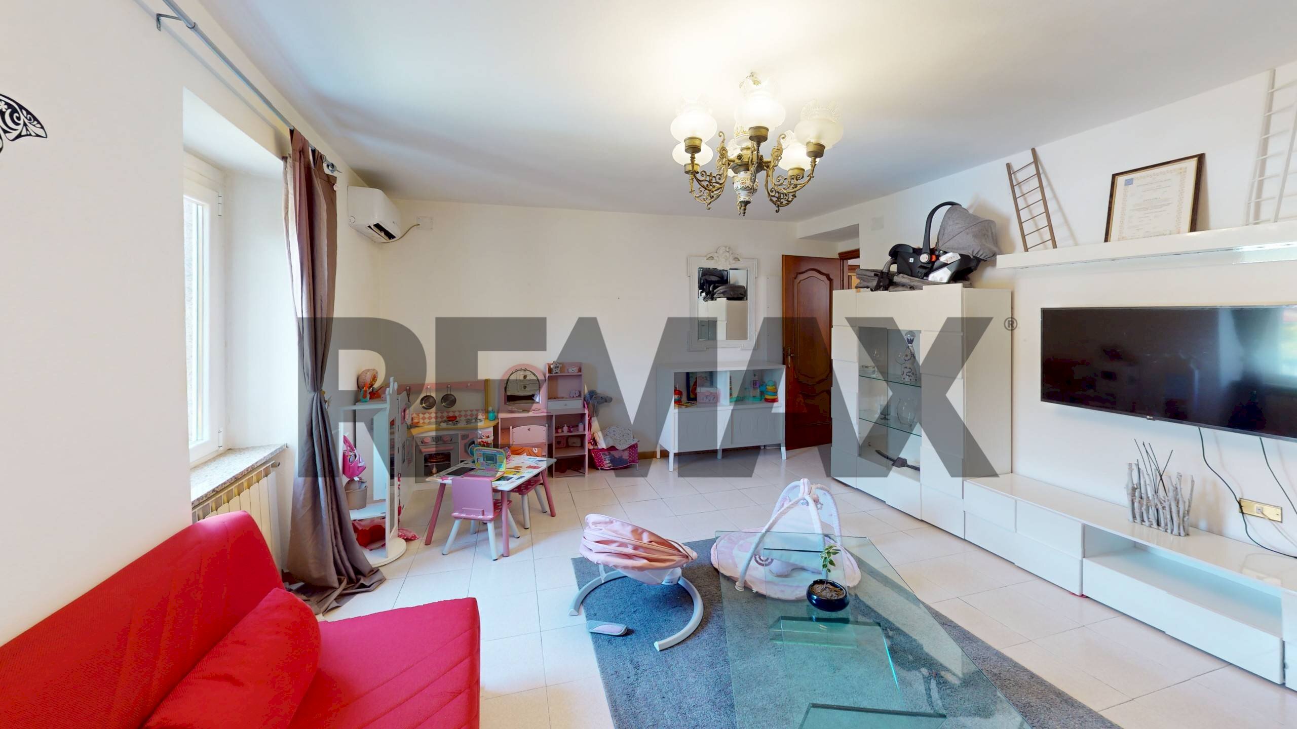 Soggiorno - Three-room apartment via piano
124, Beverino - photo 2
