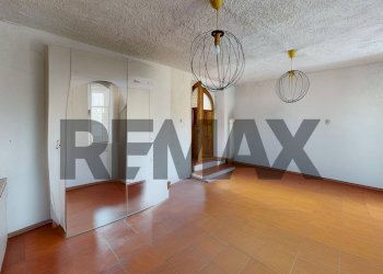 Stanza vuota - Three-room apartment via piano
 
124, Beverino - photo 1