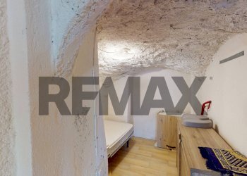 Camera / camera da letto - Three-room apartment via piano
 
124, Beverino - photo 7