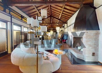Soggiorno - Casa indipendente via provinciale vallecchia
 
63, Pietrasanta - foto 15