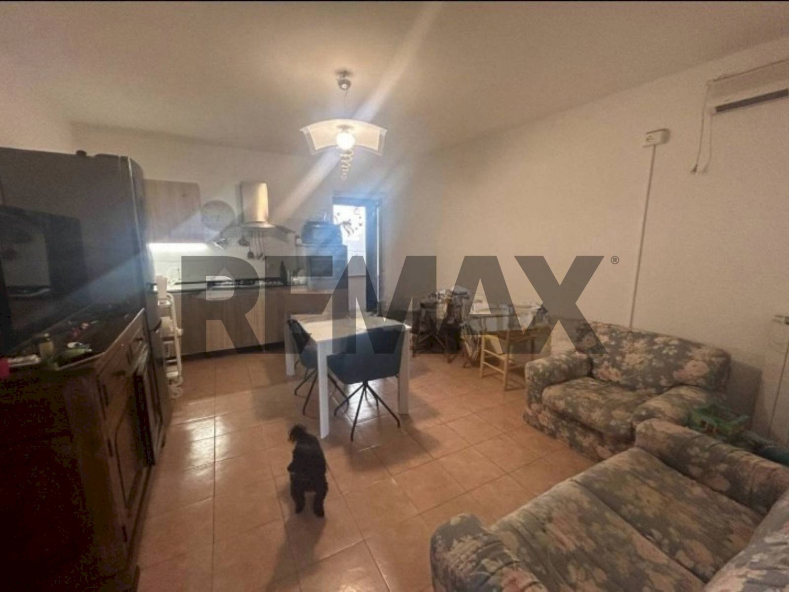 Sala da pranzo - Trilocale Via Del Mec
43, Bastia Umbra - foto 2