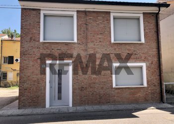 Casa all\'aperto - Casa indipendente Via A.Gramsci
 
1o, Ferrara - foto 11