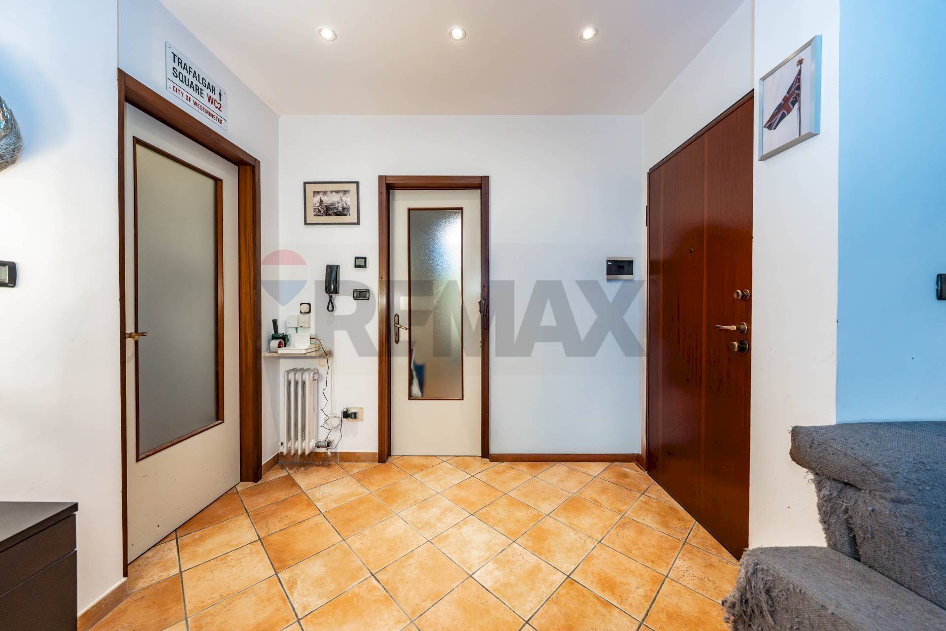 Hall / corridoio - Trilocale Via Compagnoni
 
56, Ferrara - foto 3